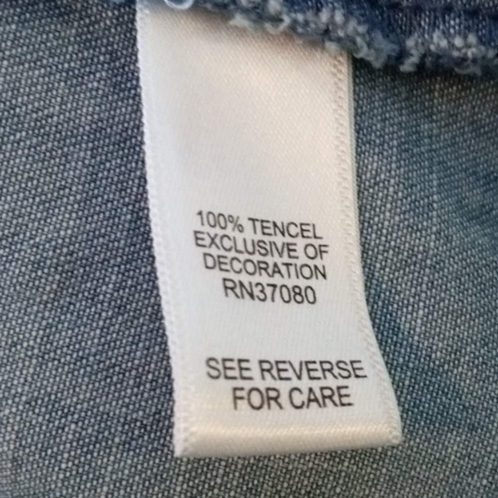 Cato's blue jean dress - Picture 4 of 4